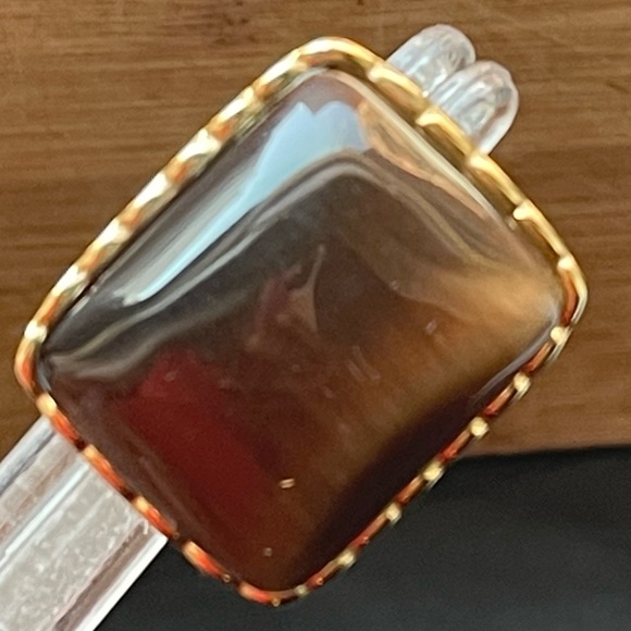 FASHION JEWELRY GEMSTONE RING STAINLESS STEEL WOMEN GOLD & BROWN COLOR SIZE 6 - Picture 5 of 8